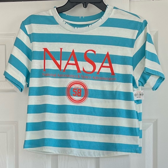 NASA striped distressed crop top - Picture 1 of 3